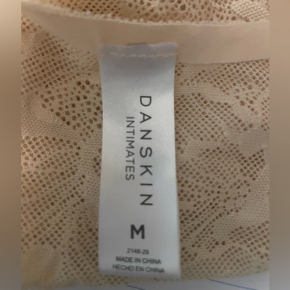 Danskin Intimates Rose Pink Lacy Camisole Size Medium - Picture 9 of 10